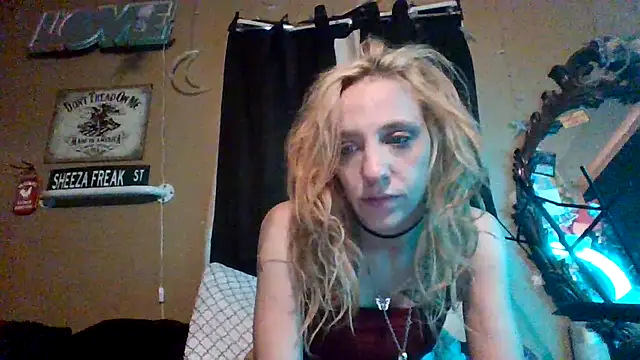 flavi1996 online show from 10.06.25