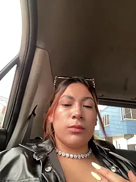 MacarenaRosse online show from 12.04.25