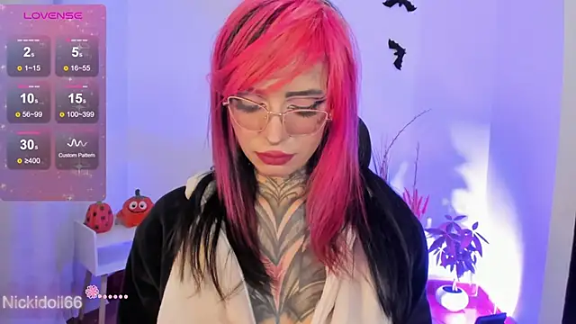 Nickidoll66- online show from 10.07.25