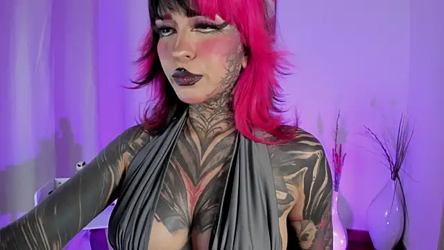 Snapshot of Nickidoll66- chatting on 01.09.26 Nickidoll66- online show from 01.09.26
