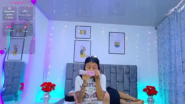 Soffia Konig  online show from 04.06.26