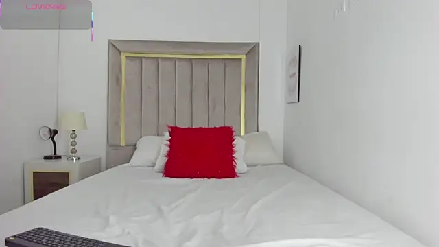 lapiz lazuli12 online show from 10.07.25