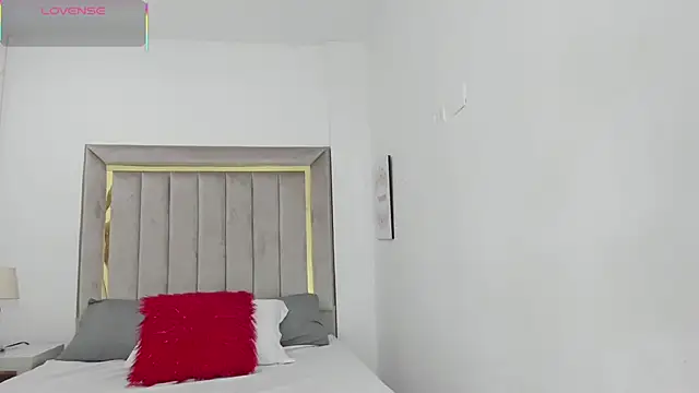 lapiz lazuli12 online show from 10.14.25