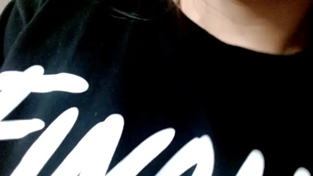 Snapshot of lucy1609 chatting on 10.27.25 lucy1609 online show from 10.27.25