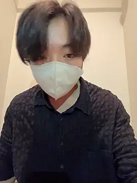 Snapshot of Yuma0718 chatting on 10.30.25 Yuma0718 online show from 10.30.25