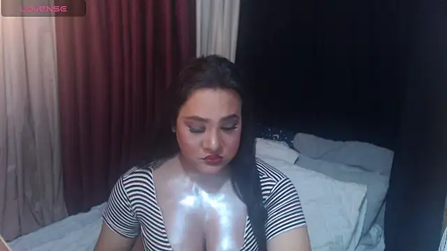 Hotcum ella online show from 07.01.26