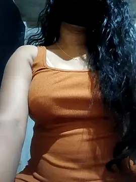 DiyaRoy49 online show from 12.20.25