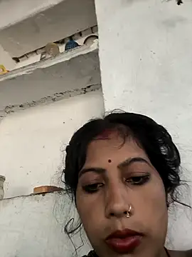 Snapshot of Pinki_malhotra chatting on 09.10.25 Pinki malhotra online show from 09.10.25