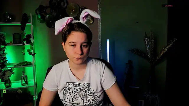 Snapshot of alex_jakson chatting on 11.05.25 alex jakson online show from 11.05.25