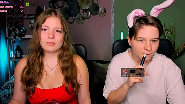 Snapshot of alex_jakson chatting on 11.08.25 alex jakson online show from 11.08.25