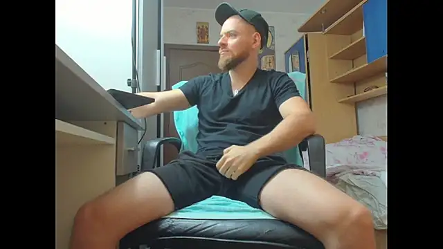 Snapshot of JaceBlaze chatting on 09.11.25 JaceBlaze online show from 09.11.25