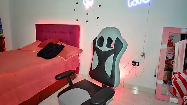 Lizz Milf online show from 10.03.25