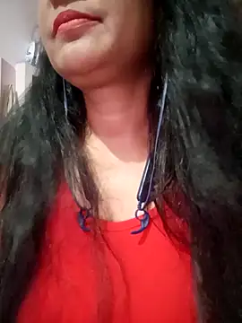 Snapshot of Love-pari09 chatting on 09.08.25 Love-pari09 online show from 09.08.25