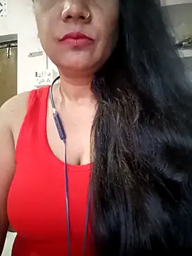 Snapshot of Love-pari09 chatting on 09.11.25 Love-pari09 online show from 09.11.25