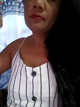 Snapshot of Love-pari09 chatting on 09.12.25 Love-pari09 online show from 09.12.25