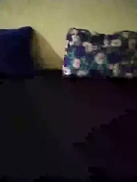 Snapshot of moroooooooo12 chatting on 10.31.25 moroooooooo12 online show from 10.31.25