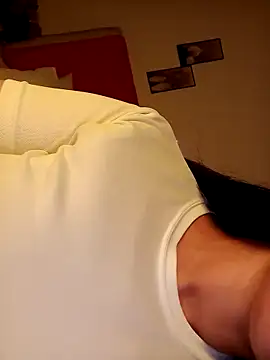 Snapshot of OnlyRima chatting on 09.29.25 OnlyRima online show from 09.29.25