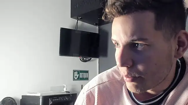 lara and danny online show from 10.10.25