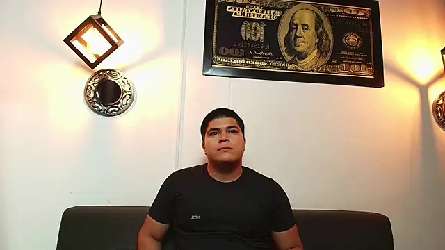 Snapshot of naomi_campbel_ chatting on 01.17.26 naomi campbel online show from 01.17.26