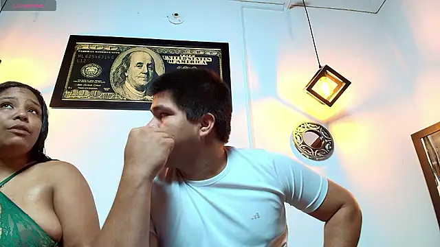 Snapshot of naomi_campbel_ chatting on 02.05.26 naomi campbel online show from 02.05.26