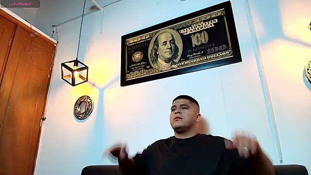 Snapshot of naomi_campbel_ chatting on 02.06.26 naomi campbel online show from 02.06.26