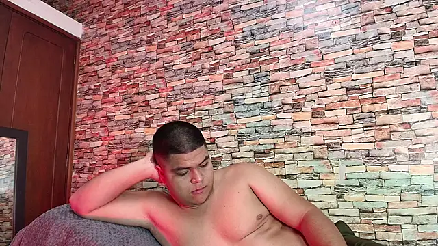 Snapshot of naomi_campbel_ chatting on 02.07.26 naomi campbel online show from 02.07.26