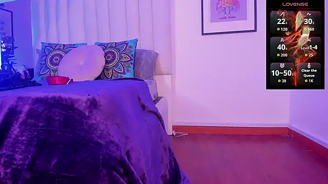 Violett Novoa online show from 10.14.25