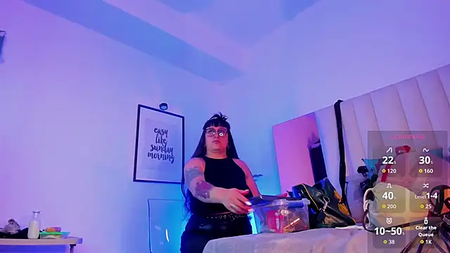 Violett Novoa online show from 10.15.25