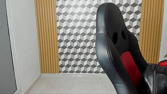 alice  brow online show from 10.04.25