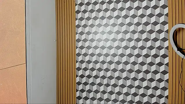 alice  brow online show from 10.04.25