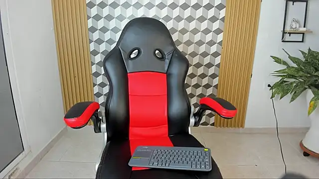 alice  brow online show from 10.11.25