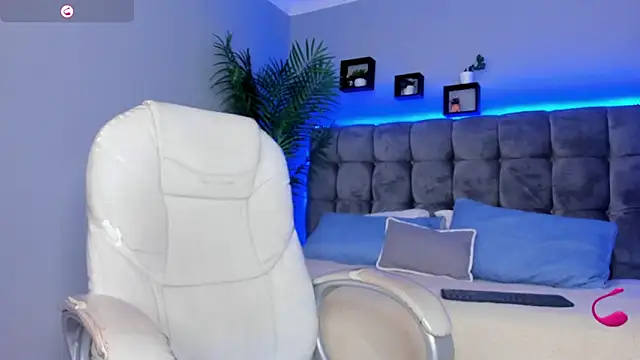 Snapshot of Thomas_moon chatting on 03.14.26 Thomas moon online show from 03.14.26