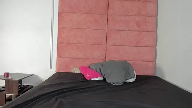 HellAndDante  online show from 10.02.25