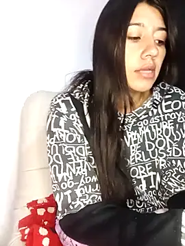 Madow Lu online show from 10.02.25