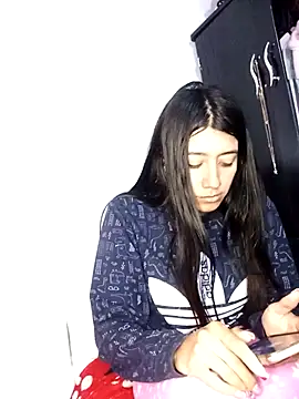 Madow Lu online show from 10.13.25