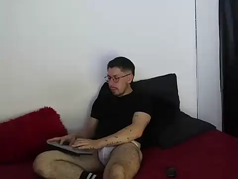 Letorres96 online show from 04.11.26