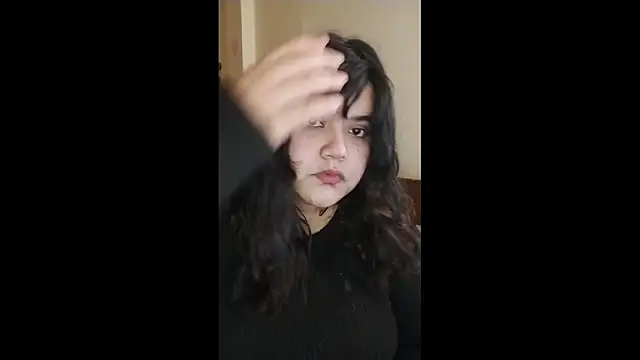 Snapshot of Mica_bonitaa chatting on 11.02.25 Mica bonitaa online show from 11.02.25