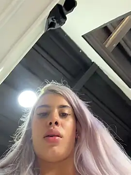 Snapshot of YouCandiSumisa chatting on 10.22.25 YouCandiSumisa online show from 10.22.25