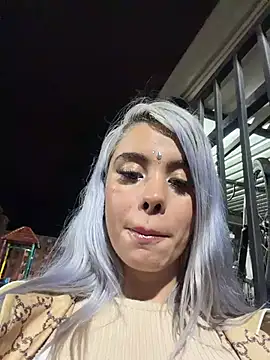 Snapshot of YouCandiSumisa chatting on 10.24.25 YouCandiSumisa online show from 10.24.25