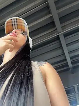 Snapshot of YouCandiSumisa chatting on 10.24.25 YouCandiSumisa online show from 10.24.25