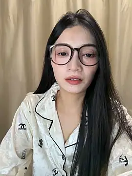 Z0E999 online show from 11.03.25