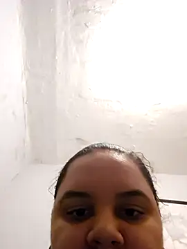 Snapshot of Gorditasexy2000 chatting on 02.27.26 Gorditasexy2000 online show from 02.27.26