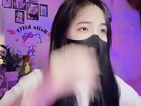 keelinnn19 online show from 10.08.25