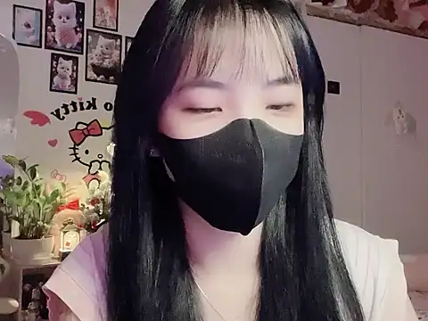 keelinnn19 online show from 12.04.25