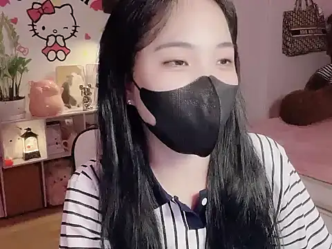 keelinnn19 online show from 02.26.26