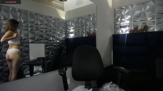 angeles azul online show from 10.05.25