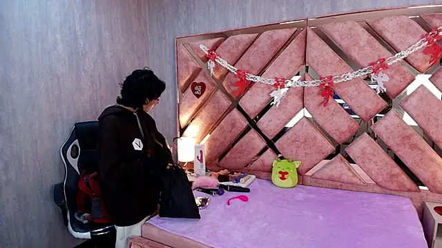 Snapshot of Babyyrasta666 chatting on 09.18.25 Babyyrasta666 online show from 09.18.25