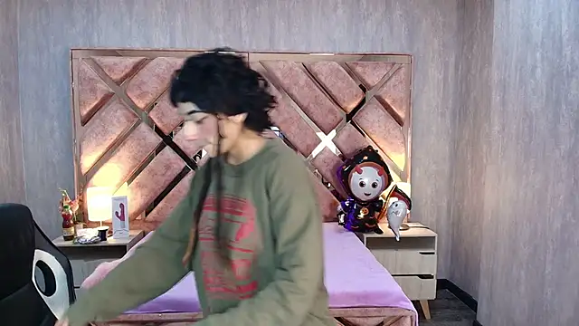 Snapshot of Babyyrasta666 chatting on 10.15.25 Babyyrasta666 online show from 10.15.25