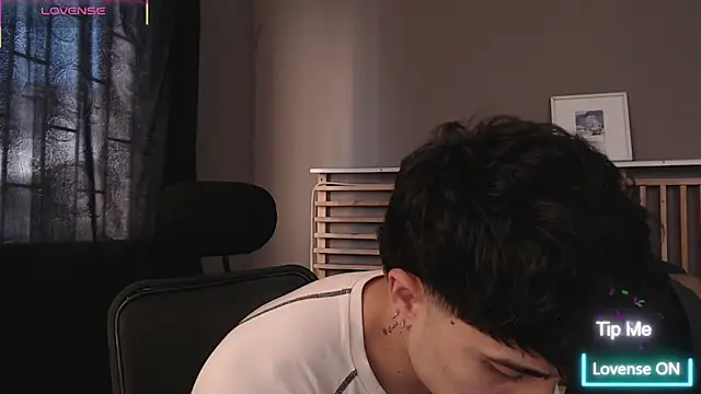 Snapshot of PaulEvens chatting on 02.27.26 PaulEvens online show from 02.27.26