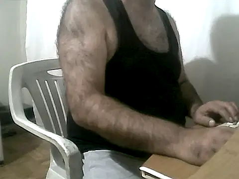 Snapshot of gerek27 chatting on 09.30.25 gerek27 online show from 09.30.25